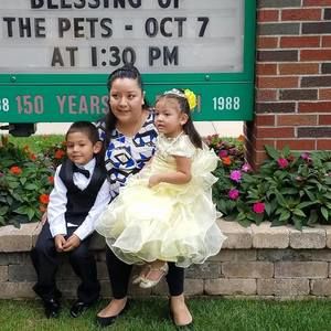 Meet your Posher, Elizabeth